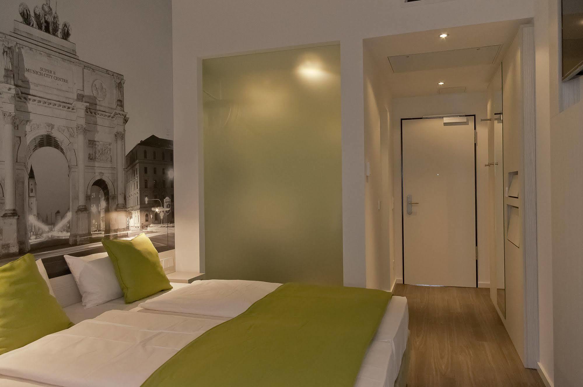 Super 8 By Wyndham North 3* Munich