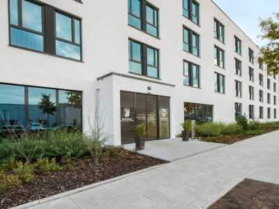 Super 8 By Wyndham North Hotel Munich